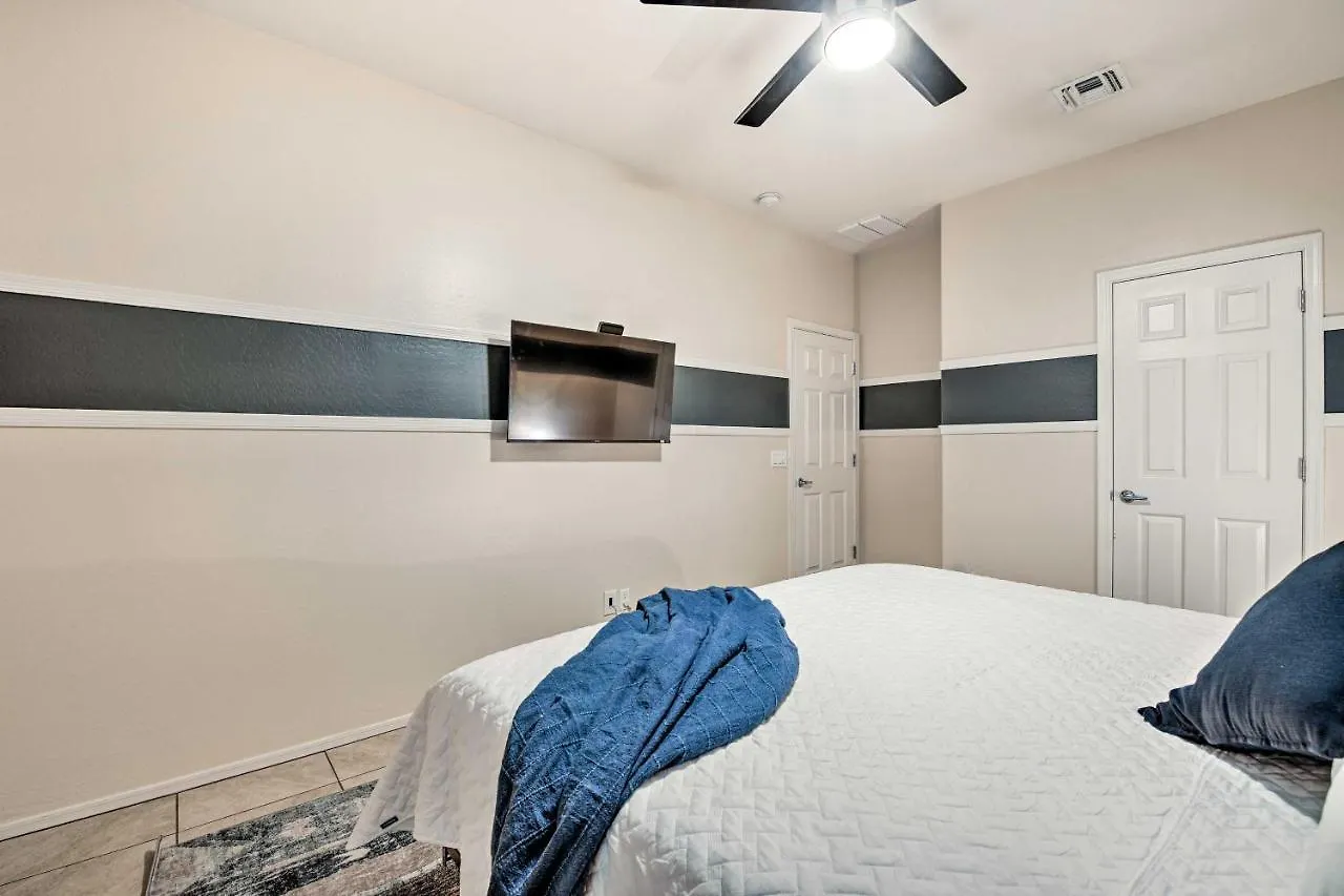 Phoenix Home With Heated Pool 7 Mi To Downtown!