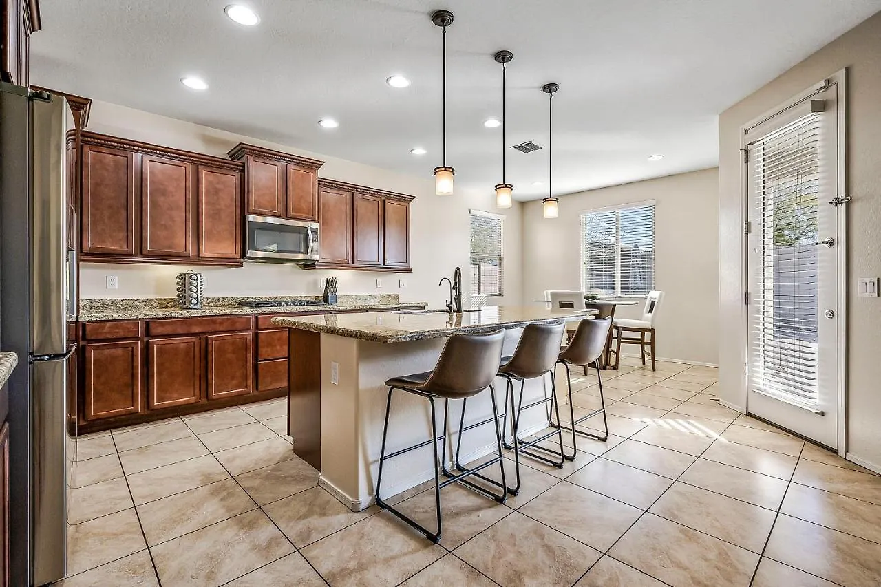 Phoenix Home With Heated Pool 7 Mi To Downtown! Holiday home