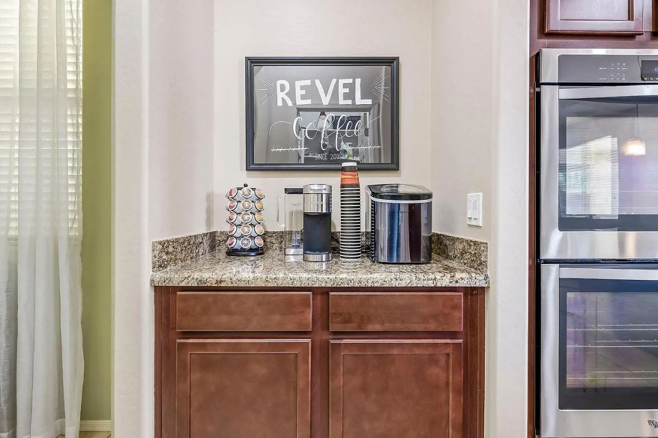 Phoenix Home With Heated Pool 7 Mi To Downtown!