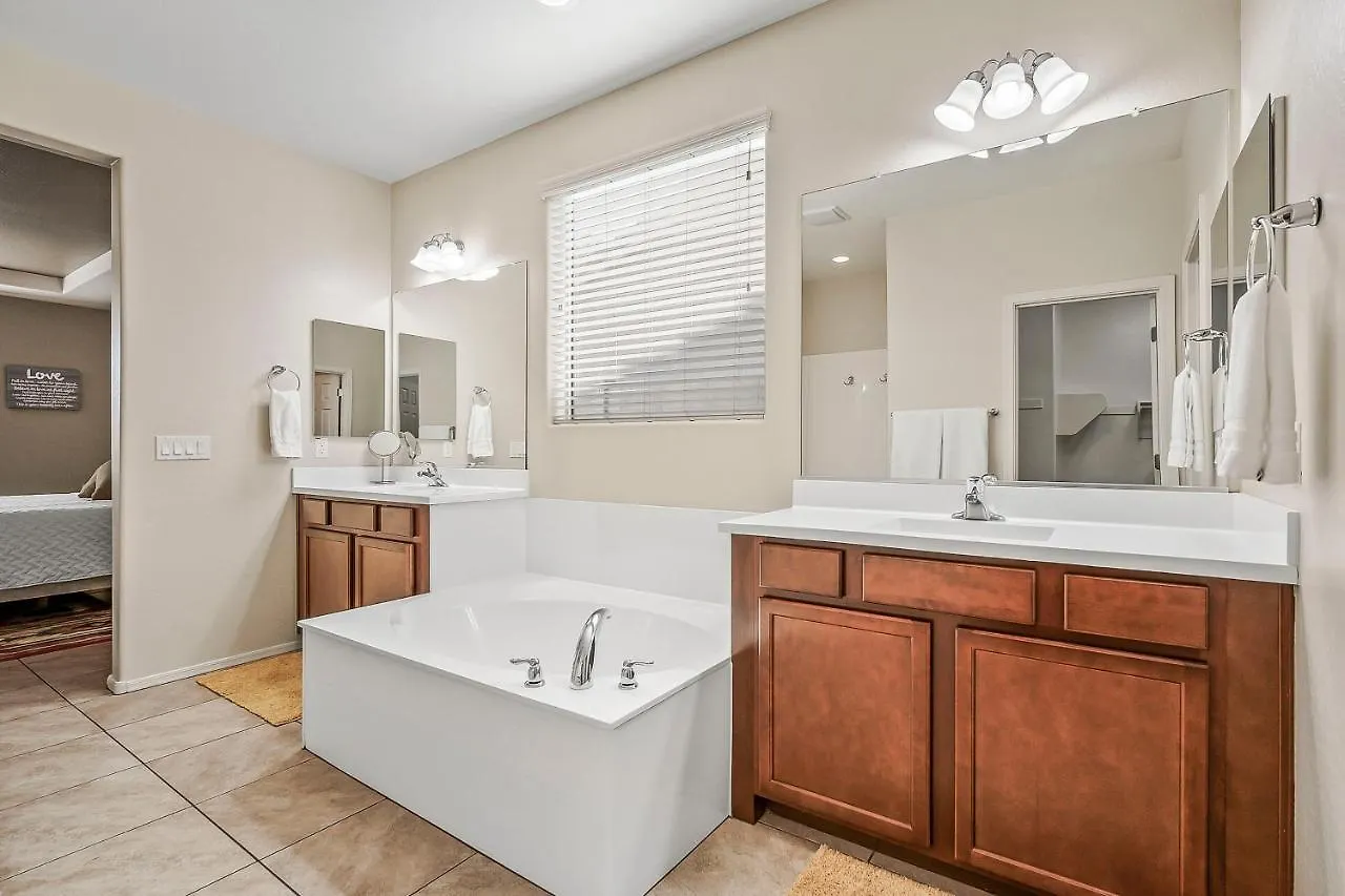 Phoenix Home With Heated Pool 7 Mi To Downtown! Holiday home